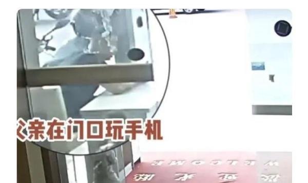 索赔145万，上海2岁男童坠楼案开庭审理，披露更多监控细节