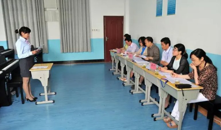 2022年教师资格证面试什么时候报名?