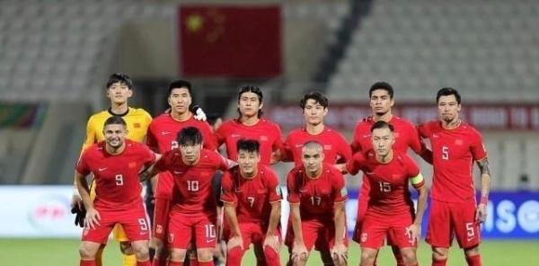 国足出线概率仅为0.01% 这是咋情况？