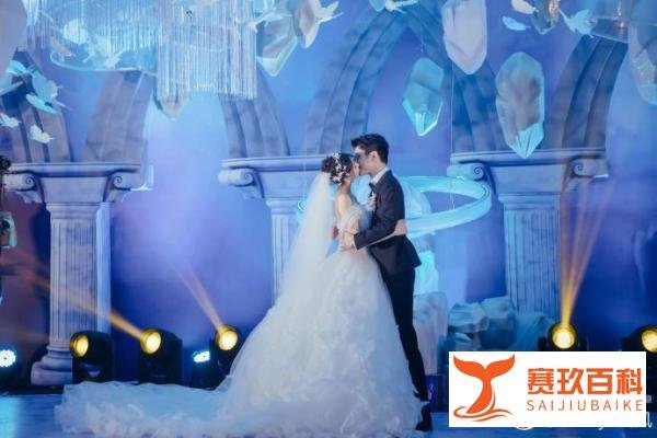 若风刚完婚就宣布要当爸爸了,众多主播、明星为其祝福，厂长却无辜躺枪