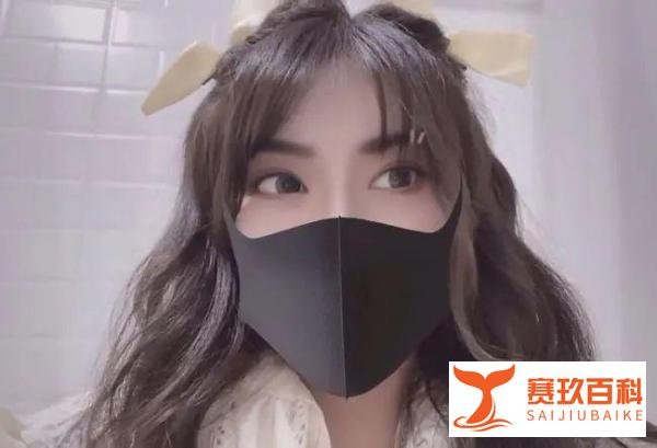 小团团晒“露脸”照片,这次真的没戴口罩,粉丝直呼老婆太美了