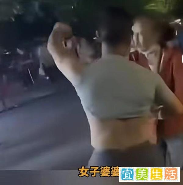 教育局回应小学男老师出轨学生母亲：涉事老师未上班，正在处理！