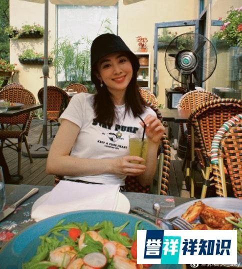 25岁美女主持人考上清华!下课直冲央视上播「半工半读忙翻」