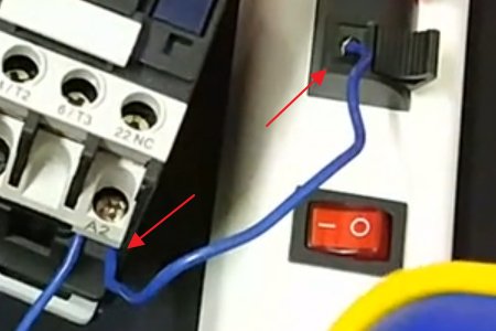 搅拌机的水泵时间继电器怎样接线