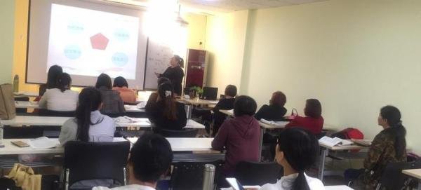 广州月嫂培训多少钱？