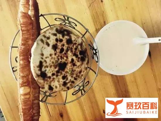 犀利!浙江一位大叔靠卖烧饼攒了7套房!网友们却说…