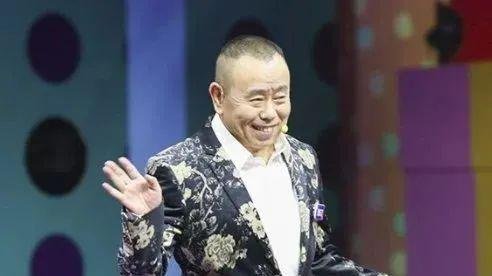 潘长江卖酒又翻车，自称灌醉茅台公司董事长拿到便宜酒，茅台对此是何回应？