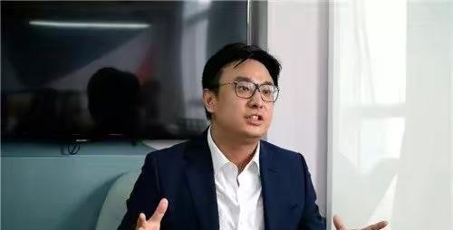 5年前,将饿了么卖给马云,套现665亿的外卖小哥张旭豪,如今怎样
