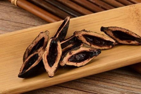 槟榔下架风波中的种植户：收购价下跌，或将损失20万元，值得同情吗？
