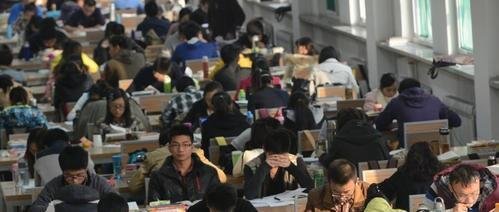 放弃港大68万奖学金 去北大读马克思理论 冷门专业未必不好就业
