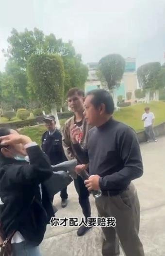 广州一大三学生在校突发疾病死亡,校长:送医院就完蛋了!