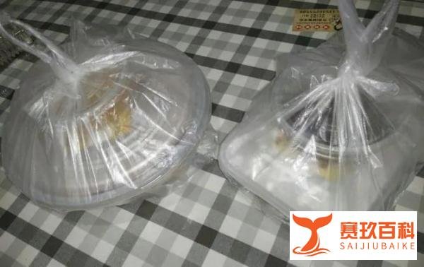 外卖漏送2份饭，客人要求整单退款，商家：相当于请他人吃饭！