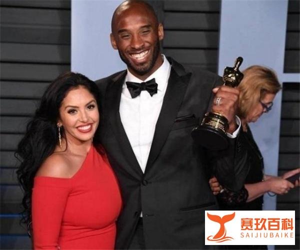 科比6口之家只剩4人！38岁瓦妮莎晒照让人心疼！打理家产也很累！