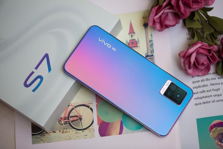 Vivo手机s7的配置参数是什么？