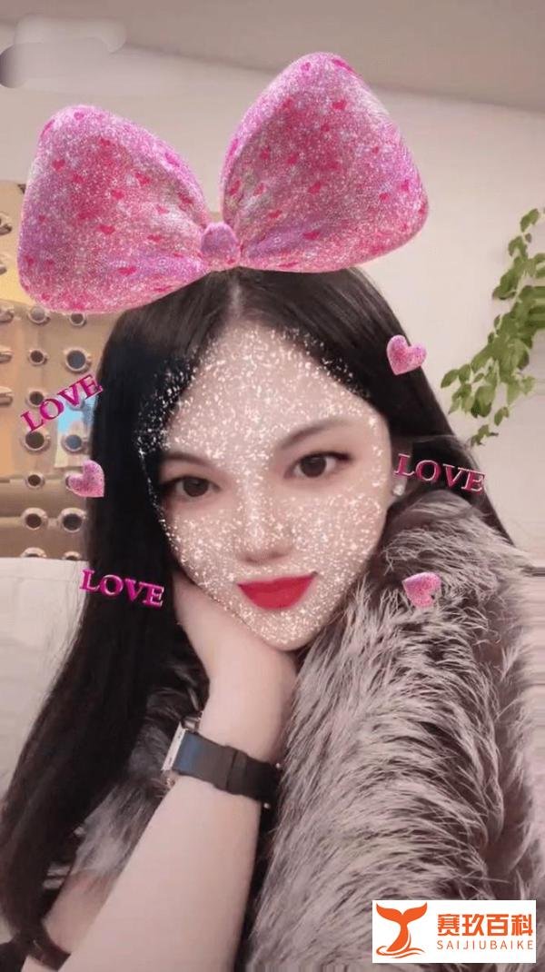 湘被正式求婚了？右手无名指戴超大钻戒，屏幕写满“爱”疑官宣