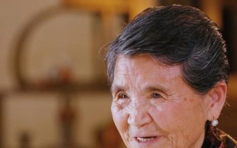 杨子的妈妈家到底多富有？