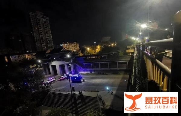 如何看待广西62岁男子伤害一女子后跳桥坠亡!警方:女子无生命危险这件事?