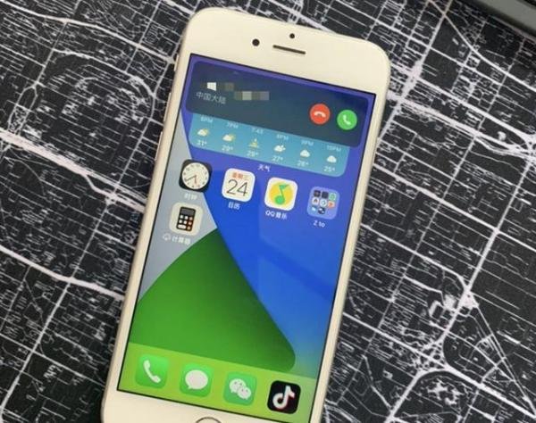 2020年最贵的iPhone 6s，3200元真有人买，明星溢价产品！