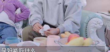 建议男性陪产假不低于20天 你有什么想说的
