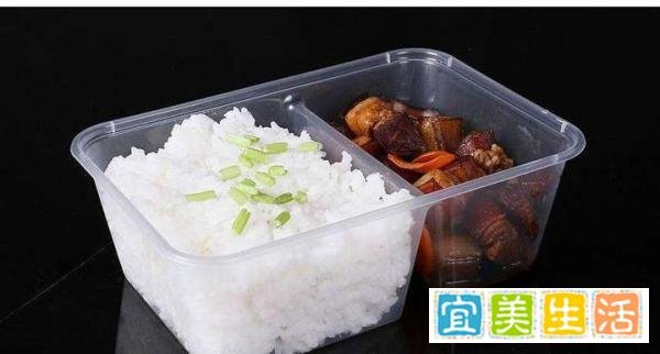 外卖员在麻辣烫中小便被拘留14天:客人已经吃掉!为了一个玩笑??