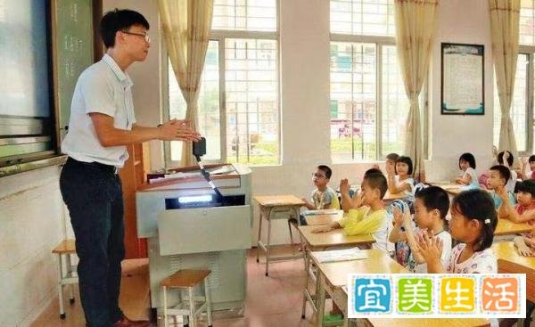 教育局回应小学男老师出轨学生母亲：涉事老师未上班，正在处理！
