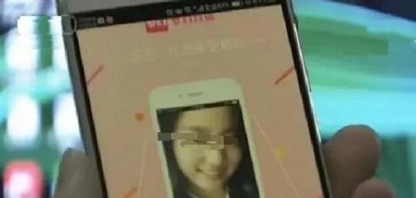 主播“东北二嫂”被抓，曾与司机合拍户外视频，浏览量破百万