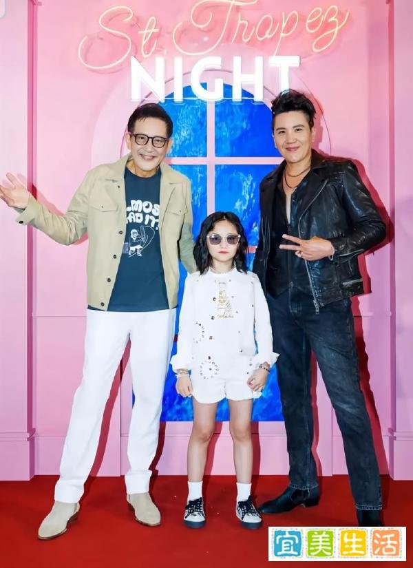 79岁秦汉红毯逆龄震撼 隔代颜值碾压 林青霞20年痴恋成往事