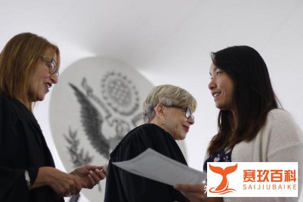 郭德纲现在是澳大利亚国籍？错，中国国籍