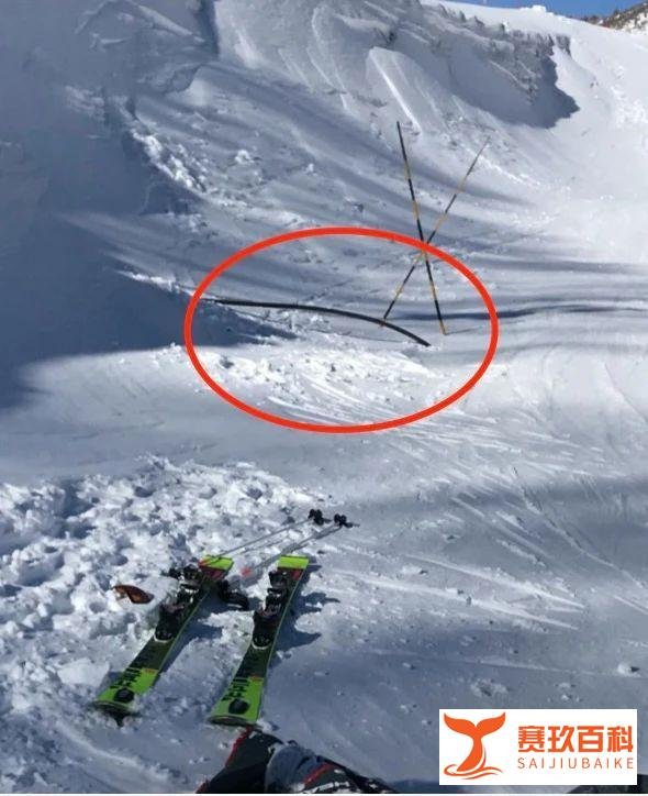 游客被云顶滑雪场电线绊倒身亡，滑雪有风险，入“坑”需谨慎