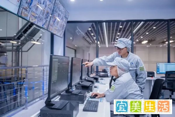 终于有人把瑞幸13个月开出10000店的原因说明白了！