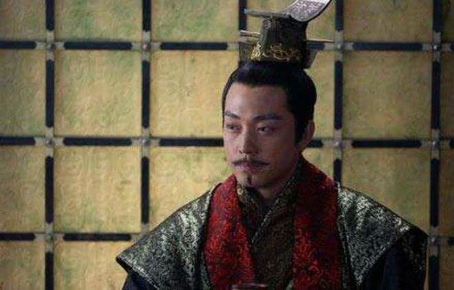 历史上汉成帝刘骜驾崩后，为什么没有子嗣继位呢？