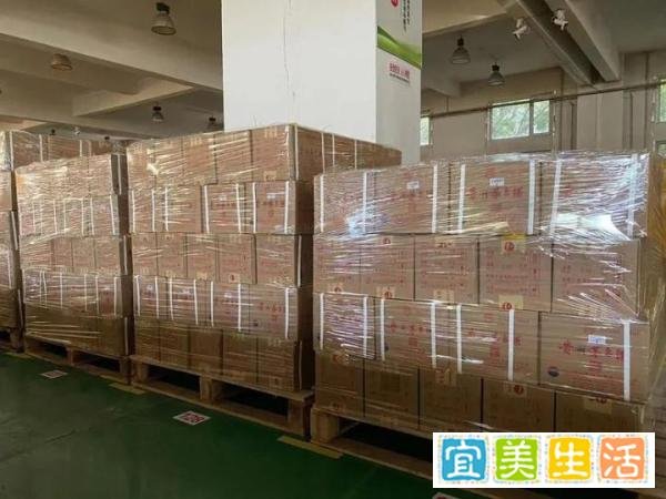 上千箱茅台被司法拍卖，原拥有者曾涉黑，称每年拿1000万元买酒
