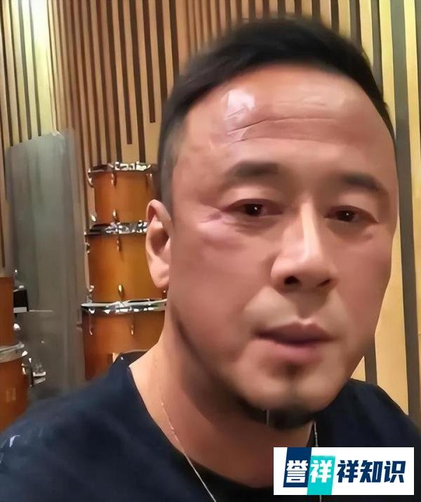 51岁歌手杨坤向甘肃捐款引群嘲，评论区内容直戳人肺管子