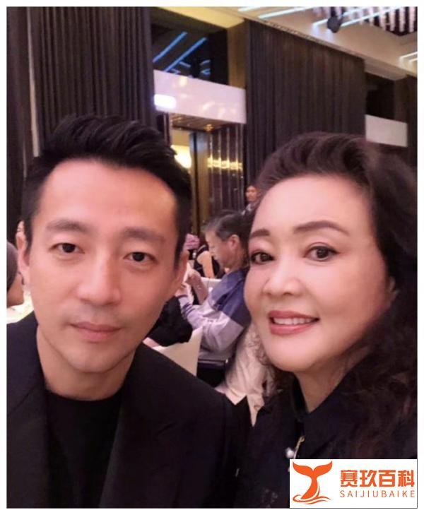 张兰被曝亏欠工资近90万，员工称汪小菲已将自己拉黑