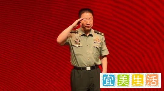 杨利伟北大演讲 这是咋情况？