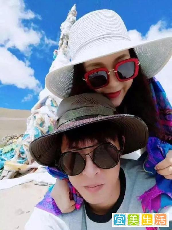 七言·闻大连小伙徐世南为亡妻守灵7天在殡仪馆办完婚礼办葬礼有感