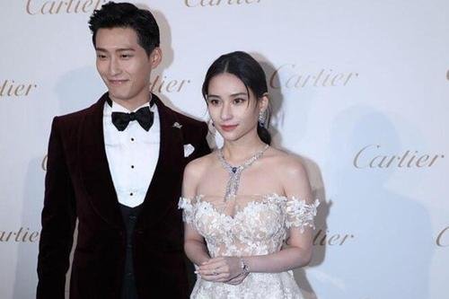 窦骁否认和何超莲结婚，为何会有这样的传闻出来？