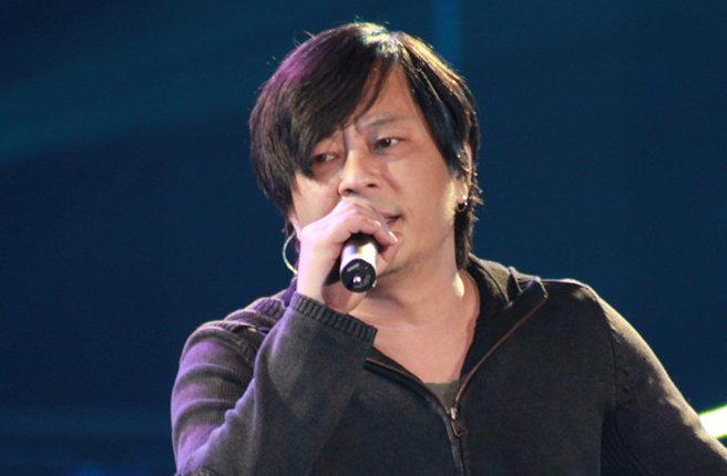王杰做客《鲁豫有约》突然愤怒离场,背后究竟发生了什么事情呢?