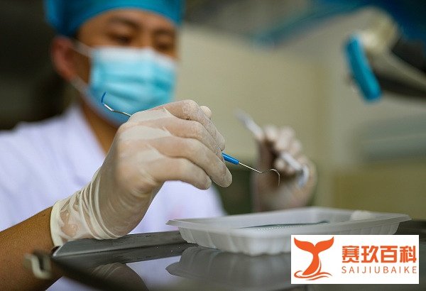 广州种植牙一颗多少钱？公布2023年广州种植牙集采后收费价格表!