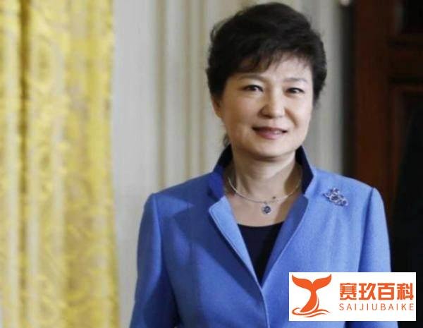 被曝与阿联酋签署非法协议，朴槿惠还有多少“外交败举”和愚蠢政策？