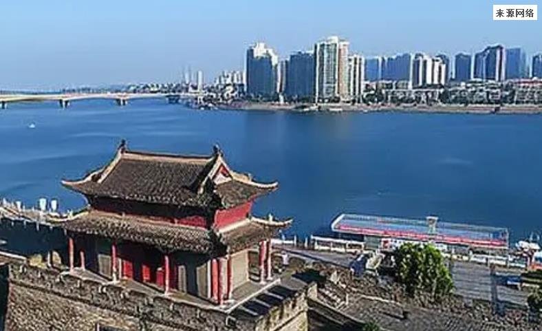 媒体：百姓钱不是为了“救市”的 用来过日子的