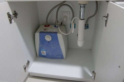 小水宝好还是热水器好？