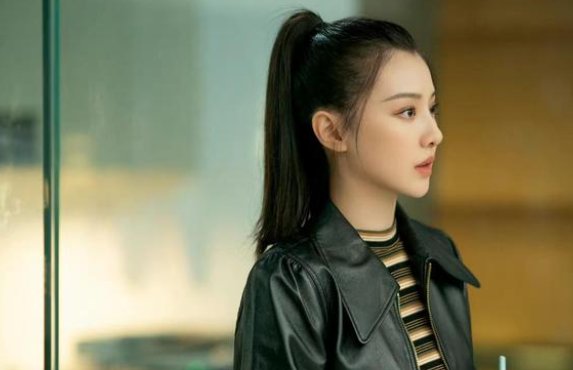 玫瑰之战叶勤勤的秘密是什么