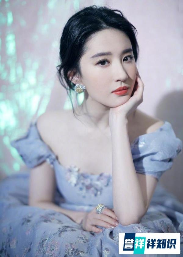 赵丽颖李现刘亦菲蔡徐坤侧颜