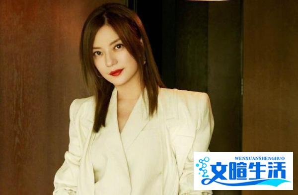 泰圣阁：赵薇多部作品被除名到底是什么原因？