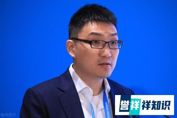 京东CEO卸任，刘强东马云，黄峥 三大电商平台大佬功成身退的原因