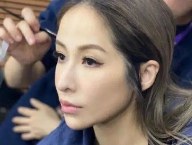 萧亚轩回应秒删视频是怎么回事