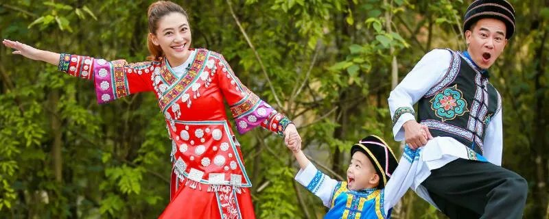 应采儿陈小春差多少岁