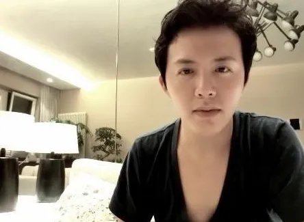 李云迪妈妈为儿子倾尽所有，得知儿子出事以后，她有什么样的反应？
