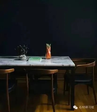 天然大理石餐桌，您的最佳选择！